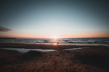 Fototapeta na wymiar sunset over the baltic sea