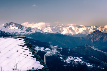 Vista su Alpi da Colle del Lys, Piemonte