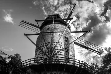 Poster Old windmill in the evening © Javier