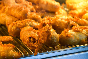 fish and chips are one of Britain's national dishes.