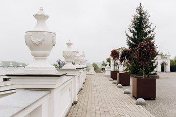 church of the holy architecture 