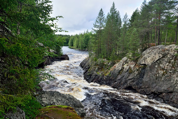 Fototapeta na wymiar Kiviristi threshold on the Ohta river. Karelia, Russia