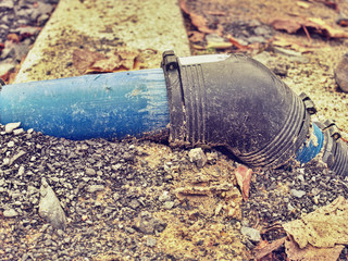 Temporary potable water pipe connecton