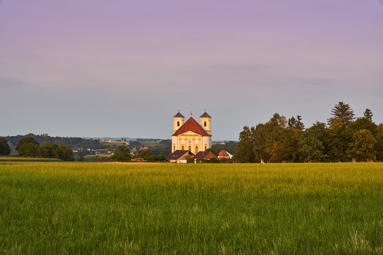 Kirche, Wallfahrtskirche, St. Maria Himmelfahrt, Marienberg, Burghausen, Landkreis Alt&ouml;tting, Oberbayern, Bayern, Deutschland, Au&szlig;em