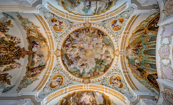 Kirche, Wallfahrtskirche, St. Maria Himmelfahrt, Marienberg, Burghausen, Landkreis Alt&ouml;tting, Oberbayern, Bayern, Deutschland, Innen