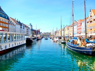 Obraz premium ニューハウンの街並み