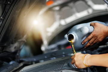 Professional local car repair shop, automobile workshop service to help fix maintenance engine, easy yourself change oil, tire, annual mile check, color scratched, wheel, headlamp, bumper, radiator