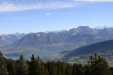Fototapeta na wymiar Annecy lake and mountains