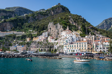 Fototapeta na wymiar Full view of Amalfi village (Salerno, Italy). 