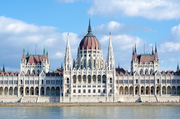 Obraz premium The Hungarian Parliament Building in Budapest, Hungary