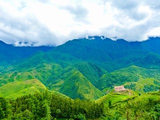 Fototapeta na wymiar Sapa (Chapa) village in north mountains of Vietnam, Lào Cai, Vietnam