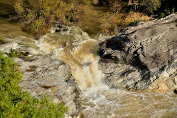 río cascada de aguas sucias y torrenciales Marbella Andalucía España