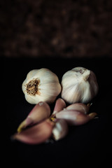 Garlic cloves - vintage set up 