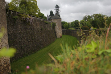 Douve ch&acirc;teau fort m&eacute;di&eacute;val France