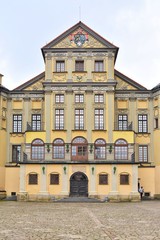 Fototapeta na wymiar Nesvizh, Belarus - March 2020. Beautiful medieval Nesvizh castle. Famous landmark in Belarus residential castle. Medieval castle complex Niasvizh. UNESCO heritage. Castle courtyard