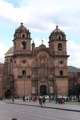 Fototapeta na wymiar Church in Cusco