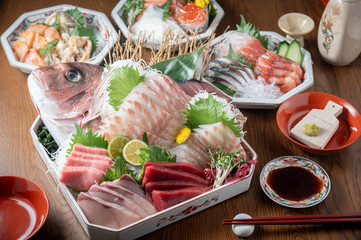 Sashimi arranged in the original shape of red snapper