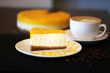 Photo macro of a delicious orange cheesecake