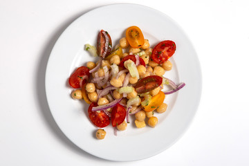 spanish salad with chickpea