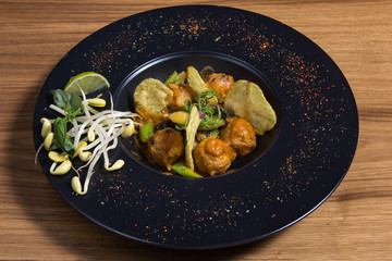 Chinese pork meatballs