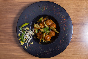 Chinese pork meatballs