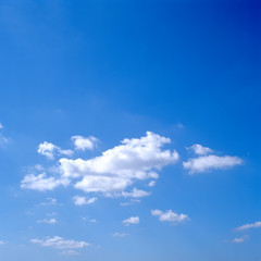 Fototapeta premium Błękitne niebo i chmury