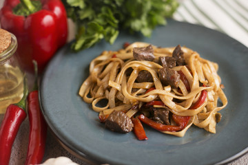 Taarel meat and pepper noodles