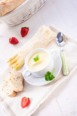 Delicious white asparagus cream soup