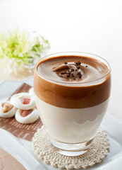タルゴナコーヒー　Dalgona Coffee