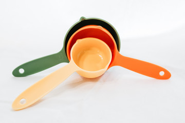Set of measuring cups or measuring spoons use in cooking