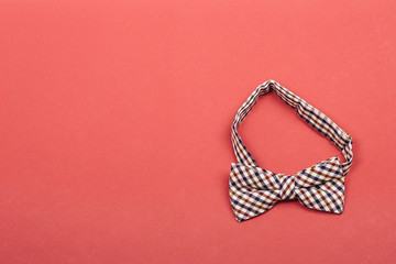 Bow tie