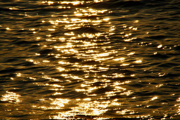 Morze o zachodzie słońca 