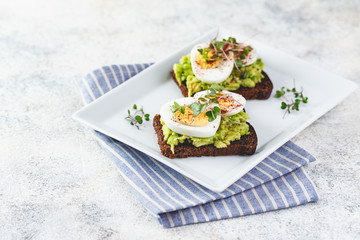 Toast with avocado and egg