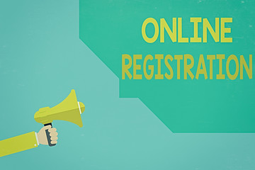 Writing note showing Online Registration. Business concept for Process to Subscribe to Join an event club via Internet Hu analysis Hand Hold Megaphone with Sound icon and Bubble