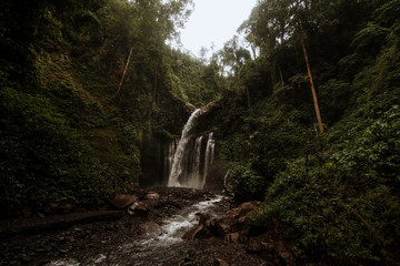 Fototapeta na wymiar Tiu Kelep Waterfall