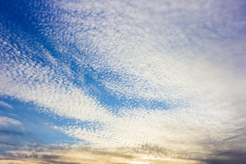 Obraz premium texture sky clouds sunset light cloudscape horizon fluffy