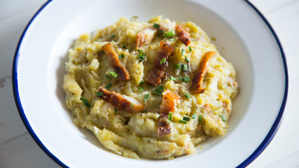 Trinxat de la cerdanya tipical catalan dish