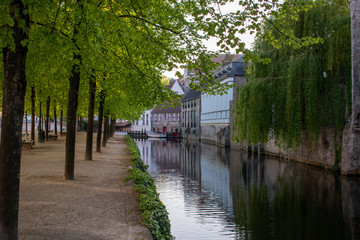 Fototapeta na wymiar Canals in the historic city of Bruges, Belgium
