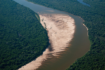 Fototapeta na wymiar Vista aérea do Rio Javaés e Ilha do Bananal, Tocantins, Brasil.