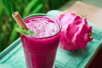 Dragon fruit smoothie in glass