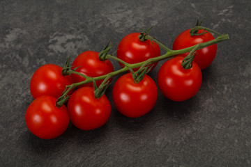 Ripe tomatoes on the branch