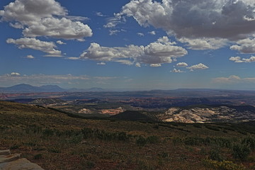 Utah canyon country looking from Boulder Highway towards Coral Reef National Park