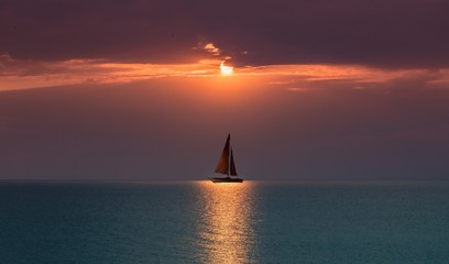 Fototapeta premium Sonnenuntergang am meer