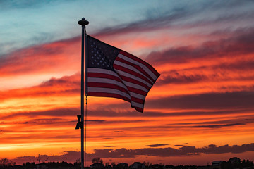 Flag at sunset © Marilyn