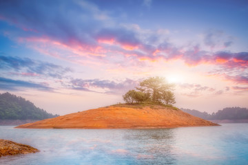 Obrazy na Szkle  Natural Landscape and Lake Scenery of Qiandao Lake in Hangzhou