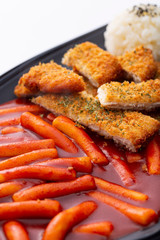 맛있는 한국 퓨전 음식 떡복이, 순대, 돈까스