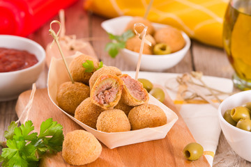 Ascoli stuffed olives.
