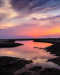 Obraz premium Coucher de soleil marée basse Cap Ferret reflet couleurs