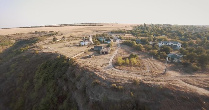 The valeys of Dniester River, Tipova manastery, Moldova
Riul Nistru, Manastirea Tipova, Moldova