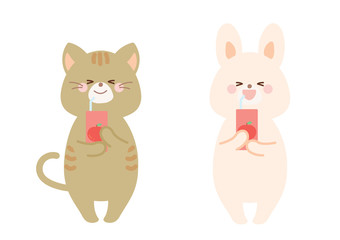 リンゴジュースを飲むうさぎと猫